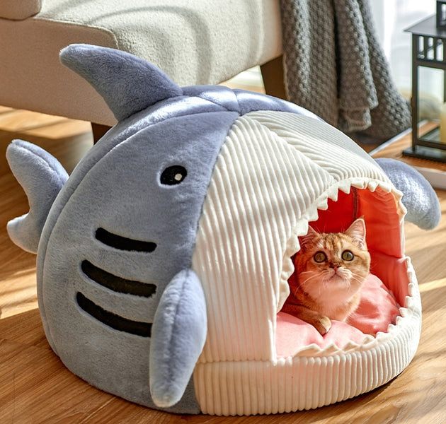 Enclosed Warm Cat Bed For Portable Pet Beds Sweet Kittens Basket Cushion Cat Pillow Mat Tent Puppy Nest Cave Cats House Goods - Urban Pet Plaza 